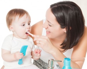 brushing-baby-teeth